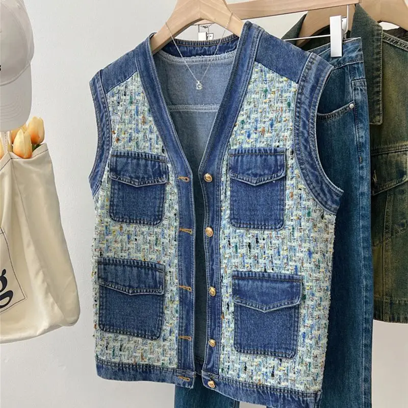 Gilet di jeans per le donne nuovo vestito dalla fasciatura capispalla popolare di quest\'anno 2024 nuovo gilet di moda per il tempo libero