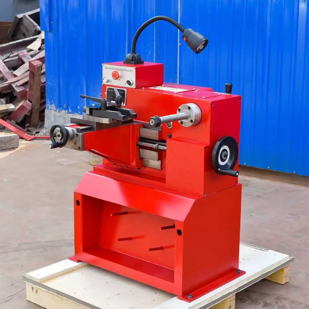 Mais recente máquina de torno de freio de corte de tambor de desbaste de disco de alta segurança T8445A