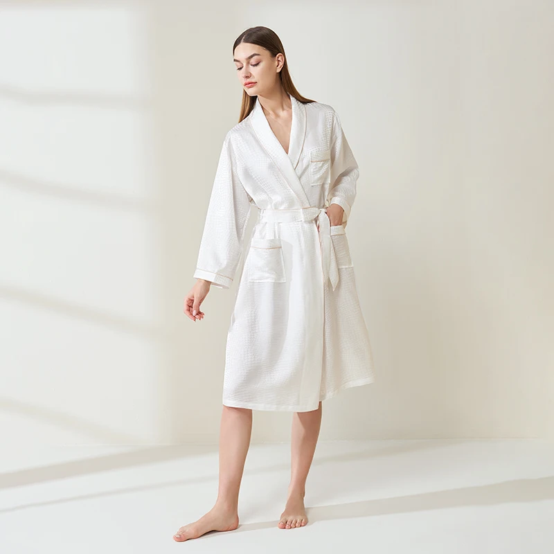 19MM Pure Mulberry Silk Long Sleeve Robe Pajama Jacquard Long Kimono Robes Autumn PJ Hotel Luxury Bathrobe with Pockets and Belt
