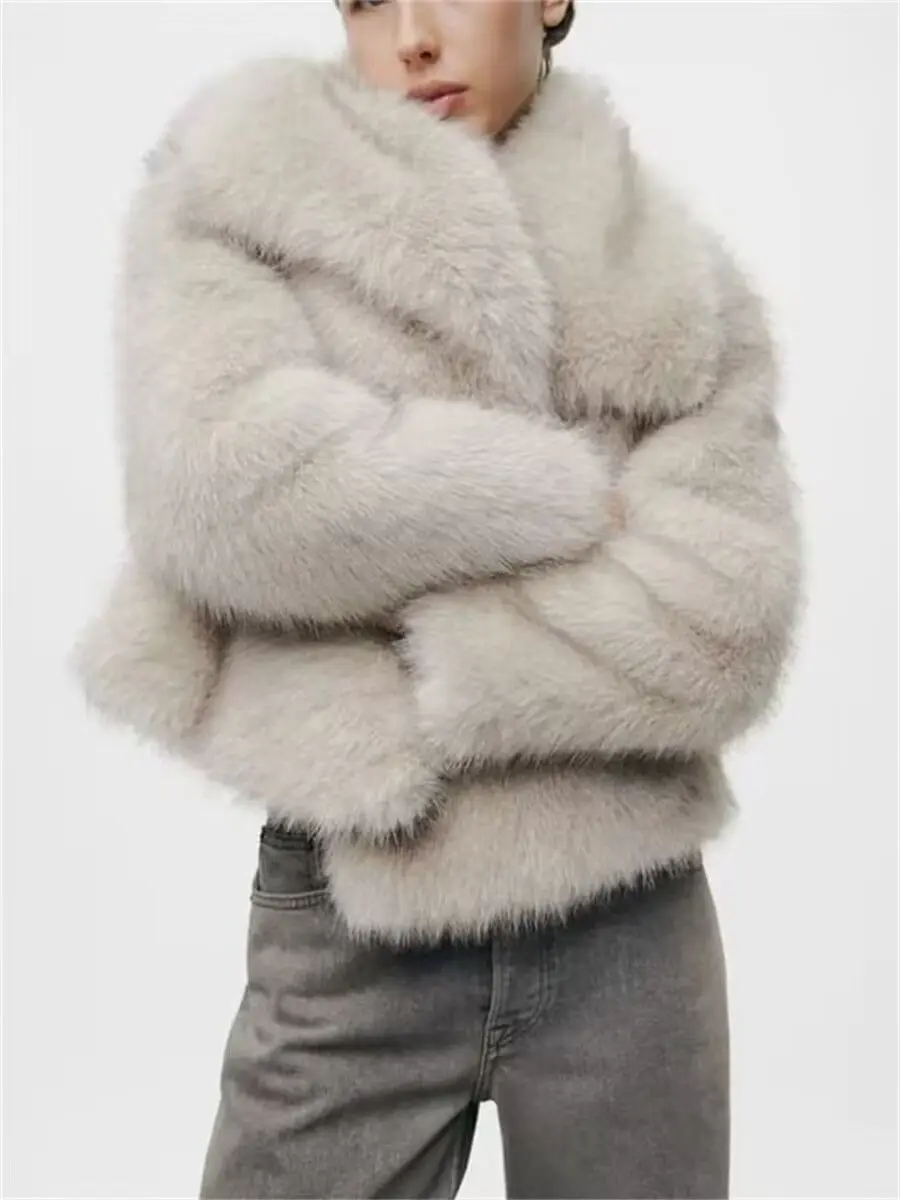 European And American Imitation Fox Plush Coat, Women'S Autumn And Winter Warm Big Collar Loose Fashion Short Coat