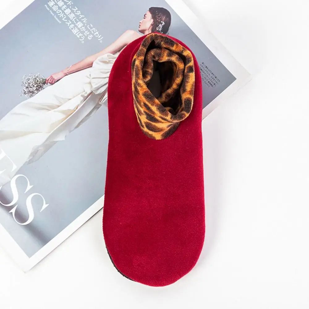 Chaussettes épaisses et antidérapantes pour femmes, imprimé léopard, couleur unie, chaussures de sol d'hiver, pantoufles de maison