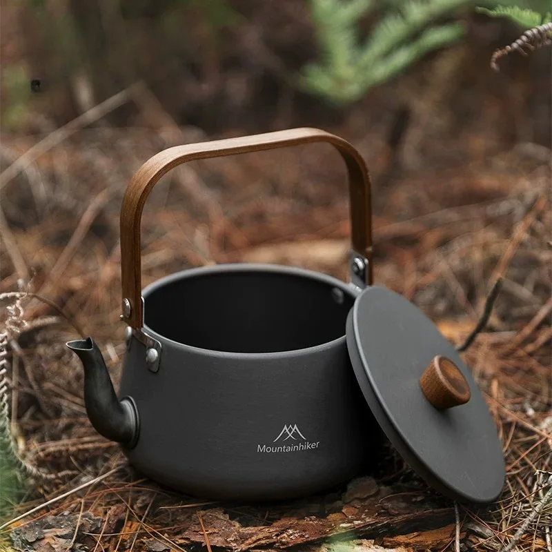 

Portable Outdoor Kettle Lightweight Camping Teapot with Handle for Boiling Water and Brewing Drinks Outdoor Teapot Coffee