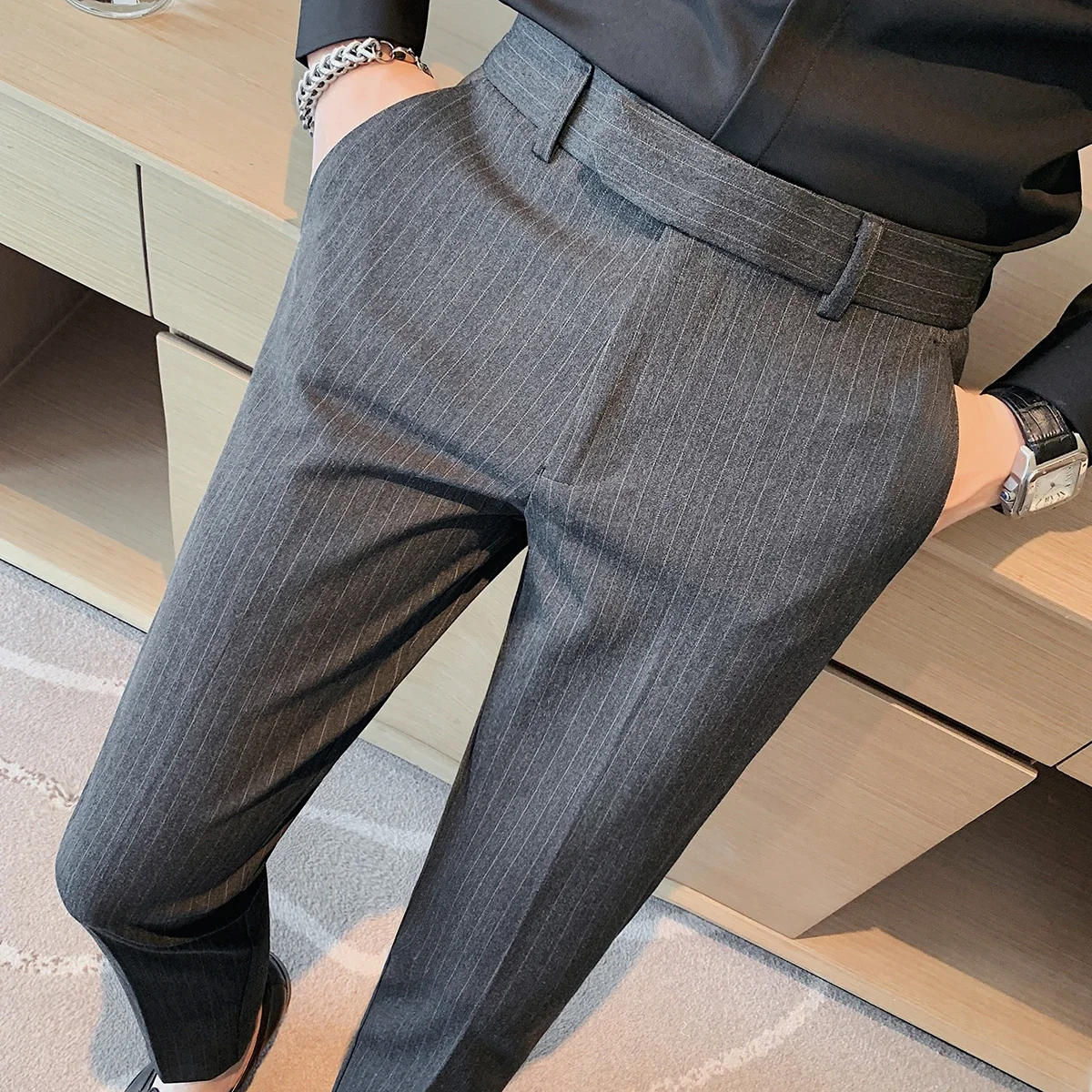 

2023 Men Formal Trousers New Fashion Design Male Dress Pants Stripe Slim Fit Business Casual Suit Pant Plus Size 38 Clothing L47