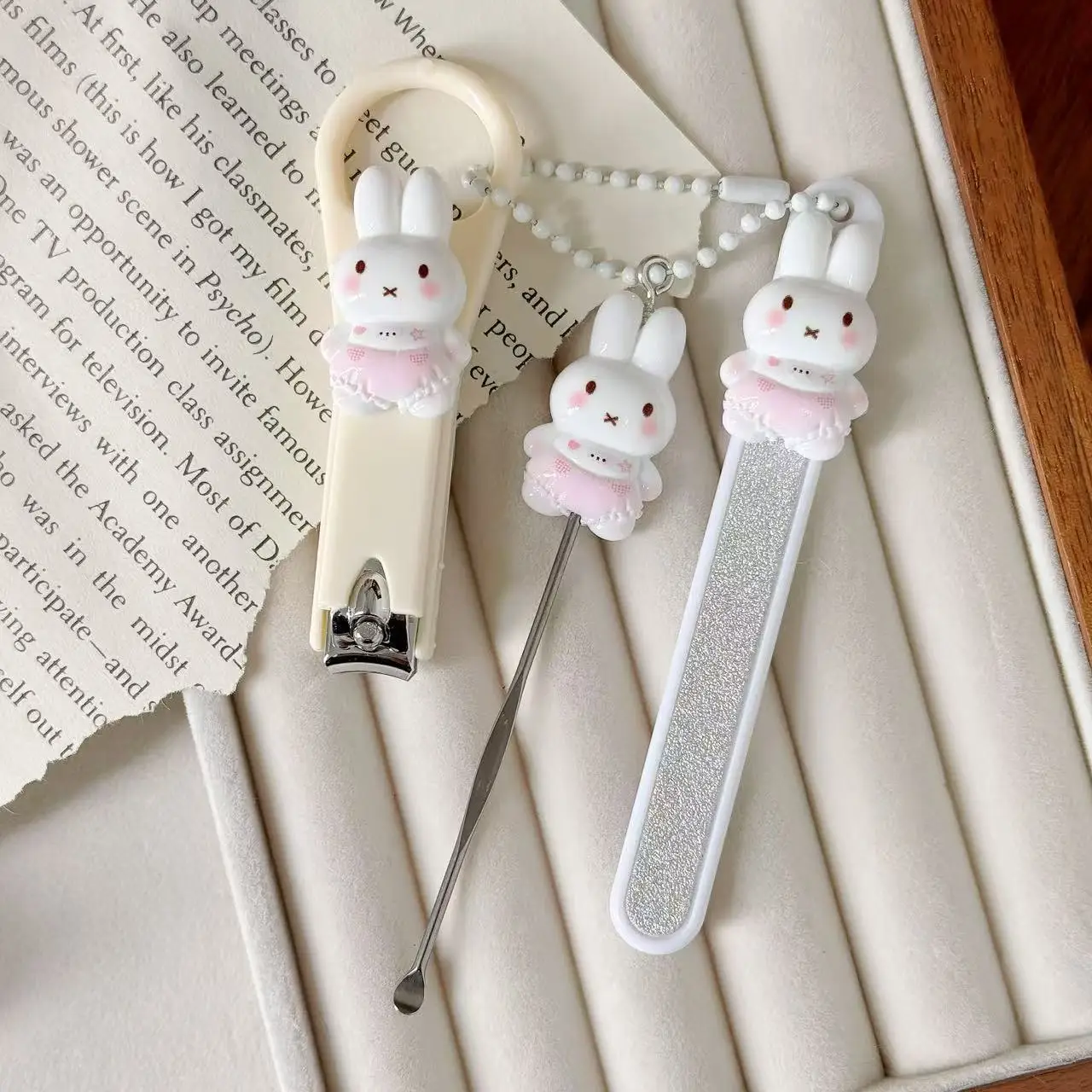 Miffy Bunny Nail Clipper Set Cartoon Rabbit Manicure Tool Kit Kawaii Nail File Ear Pick Portable Beauty Care Girls Women Gift