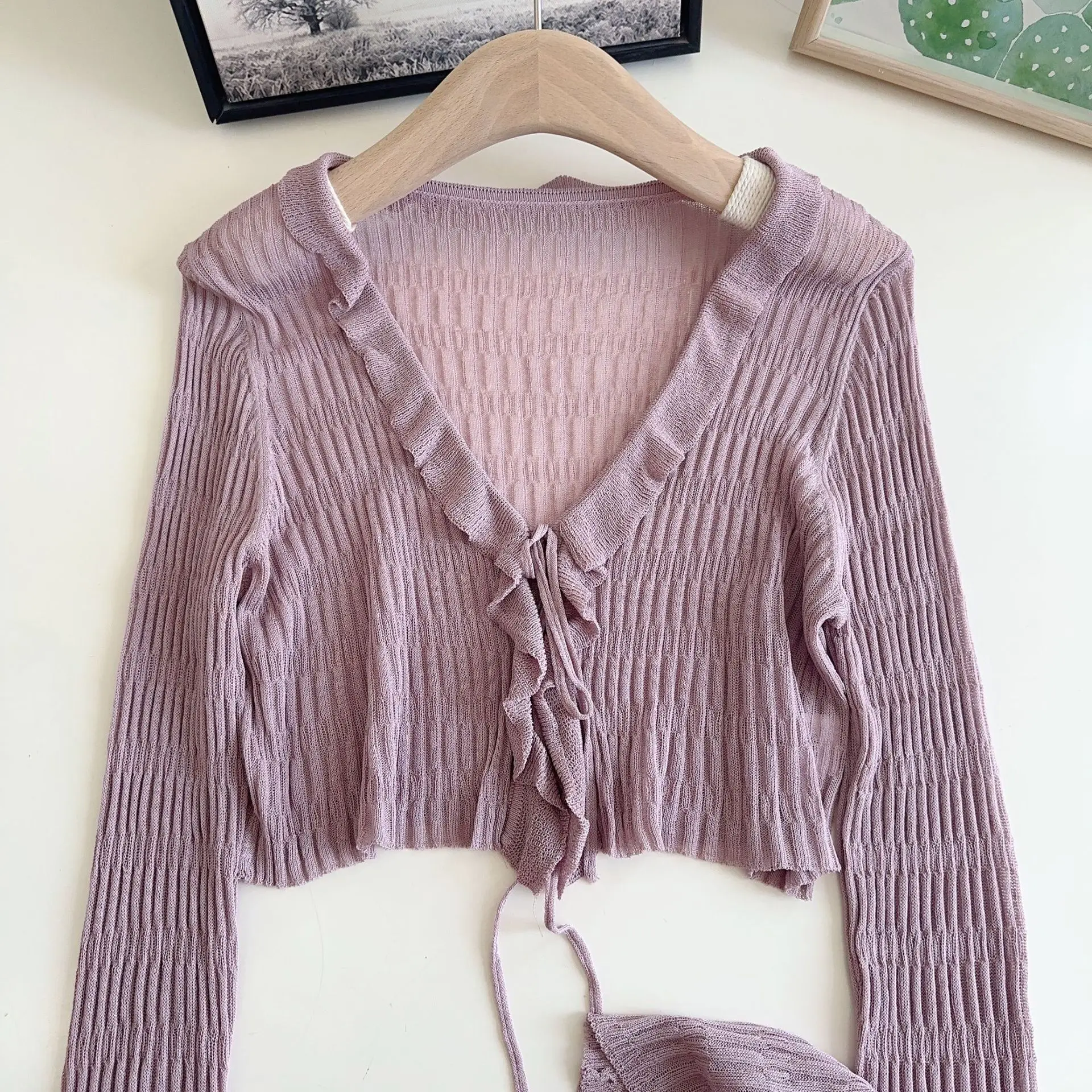 Kuzuwata Sweet V Neck Long Sleeve Elegant Jumper Solid Stripe Fungus Casual Cardigan Japan Early Spring New Lace Up Knit Sweater