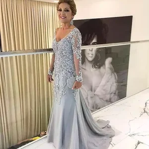 Damadın düğün annesi için elbisedeki en iyi 10 satış-no. 7