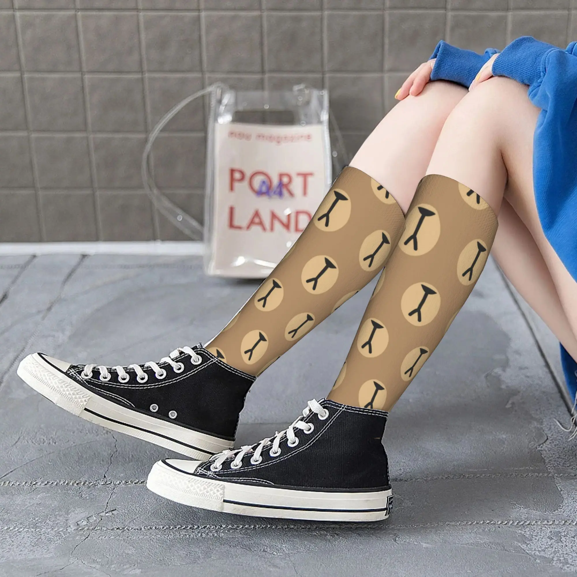 Skarpety załogowe na każdą porę roku Mocha Bear i Milk B Socks Harajuku Casual Hip Hop Długie Skarpety Akcesoria dla Kobiet i Mężczyzn na Boże Narodzenie