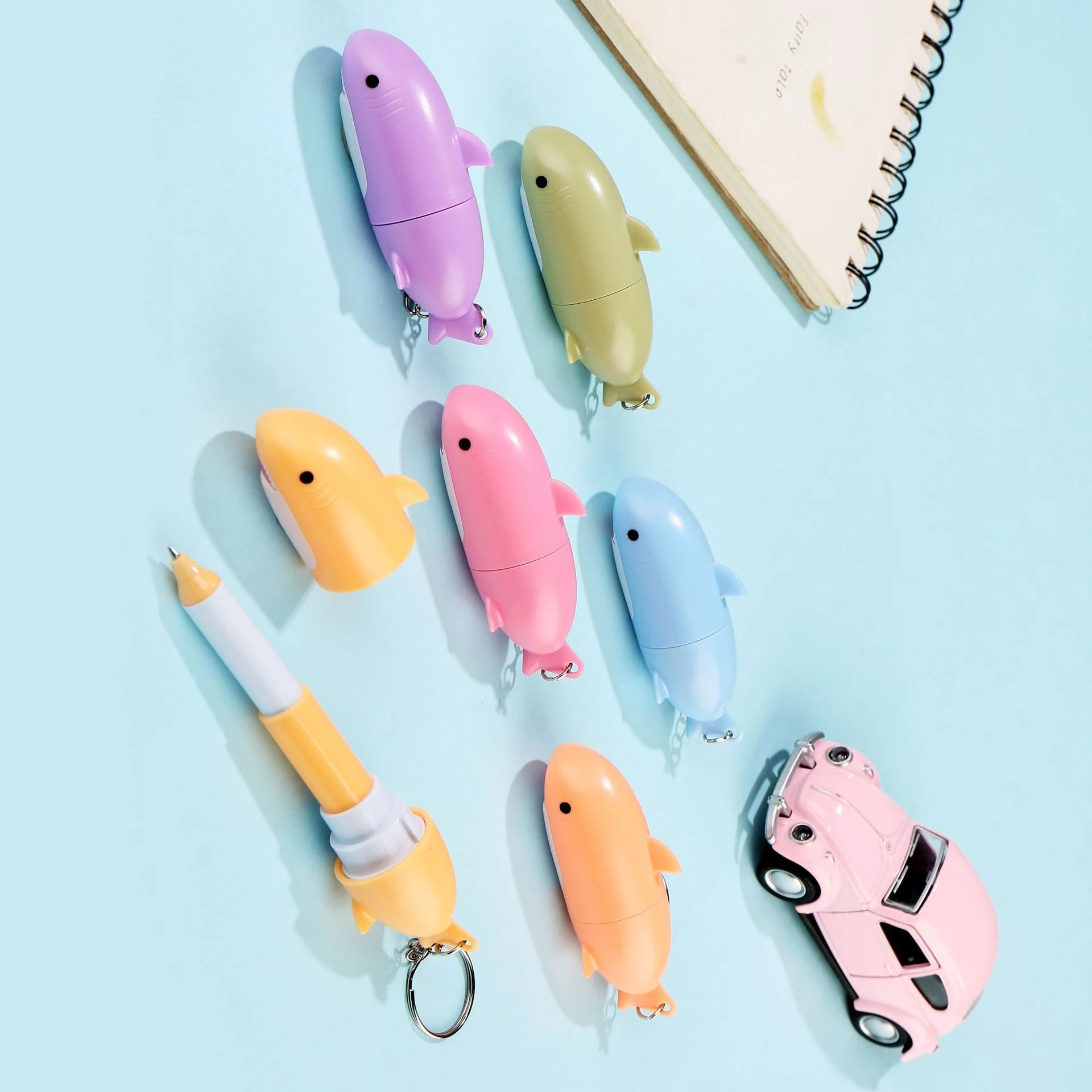 Wholesale Retractable Pendant Shark Shape Ballpoint Pen Creative Stationery Student Prizes Keychain Pendant Retractable