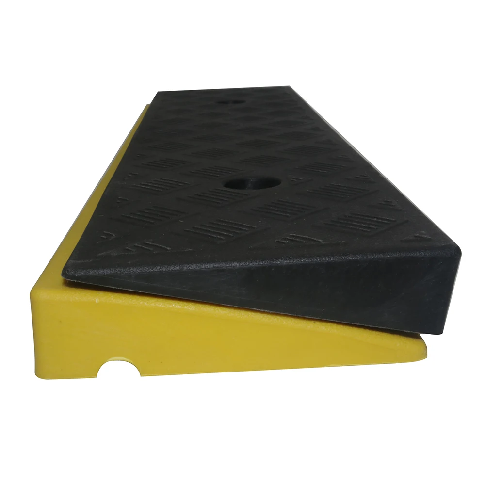 Plastic slope pad Road signs Deceleration zone Step Slope Plastic Slope Wheel anti-skid ramp Courtyard step pad Car washing 1Pcs