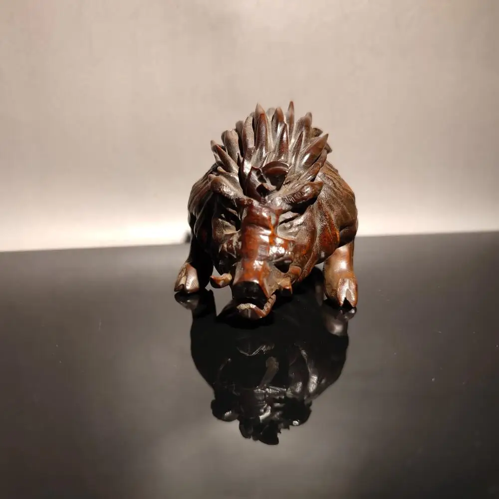 Hand Carved Boxwood Wild Boar Figurine Statue Vintage Wooden Animal Sculpture Oriental Desktop Decor Craft Gift