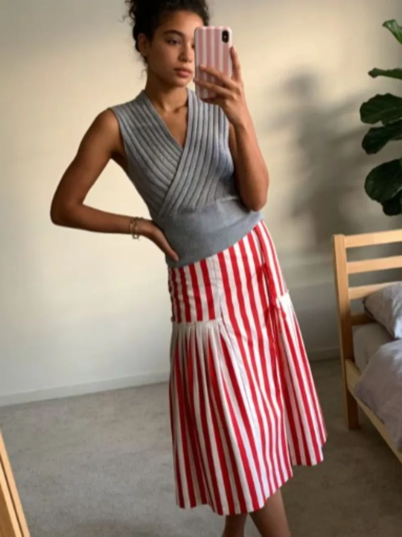 

2025 модные полосатые длинные юбки с украшением в виде банта, юбка-миди, летние новые длинные юбки с дизайном для женщин, повседневная уличная одежда