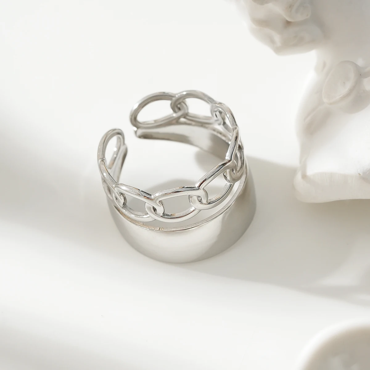 Simple light luxury personality small open ring women, double brushed twist open ring for women