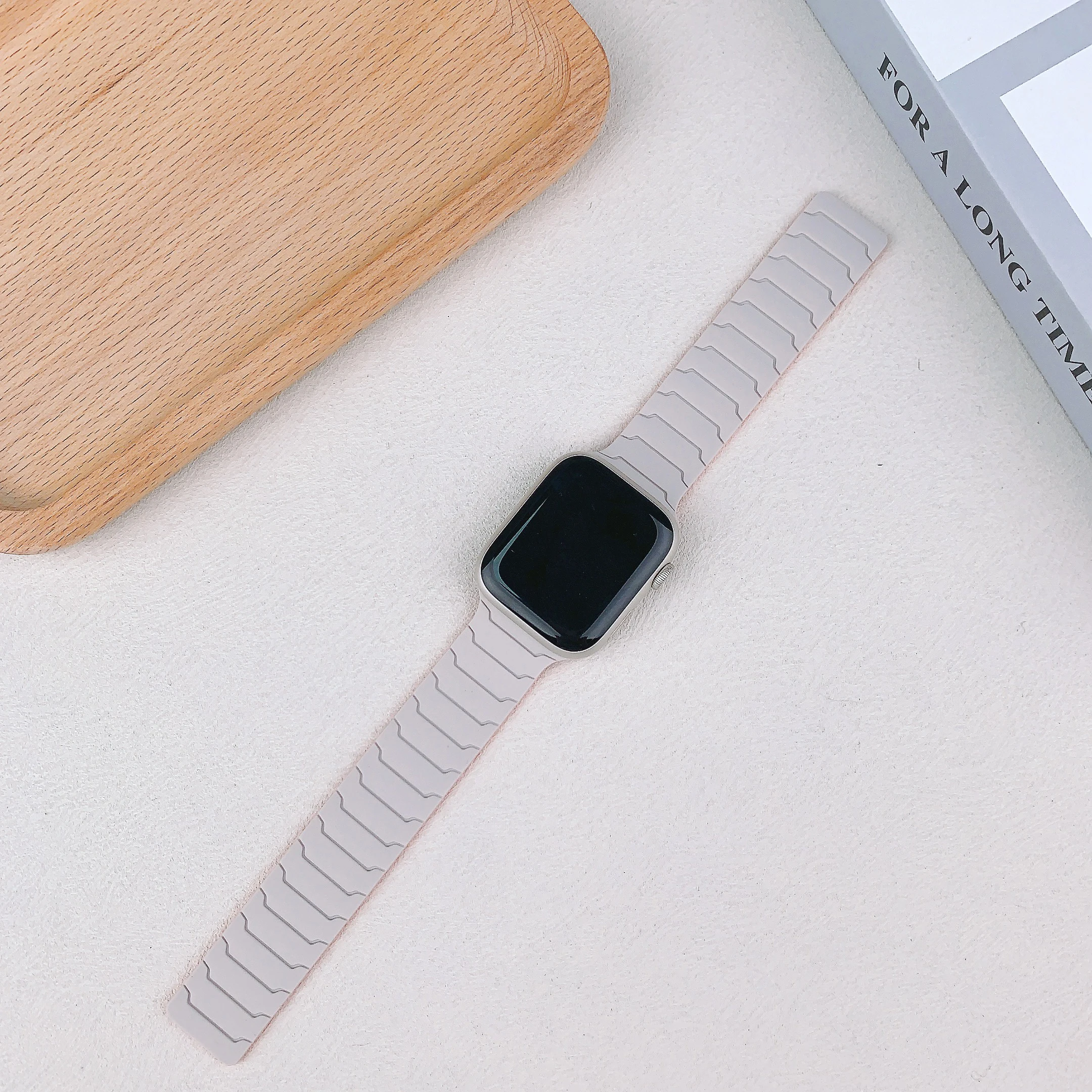 Magnetische Armbänder für Apple Watch Ultra 2 3 49 44 40 41 46 42mm 45mm 38 Silikon Sportarmband iWatch Series 11 9 8 SE 10 – Detail 7