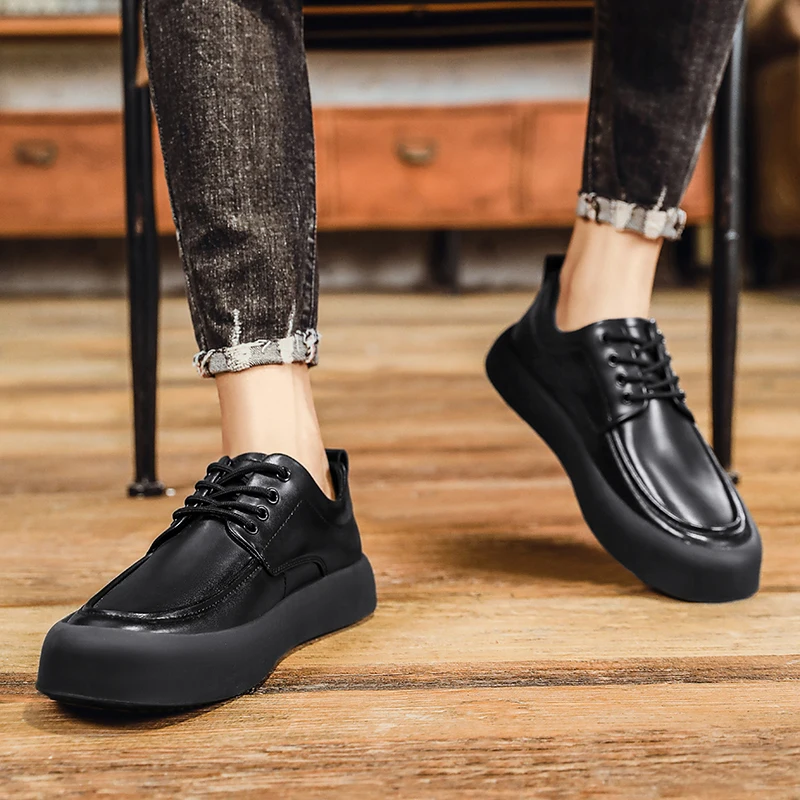 Casual youth leather shoes Fashionable minimalist and versatile style Daily office driving Outdoor street walking Quality sho