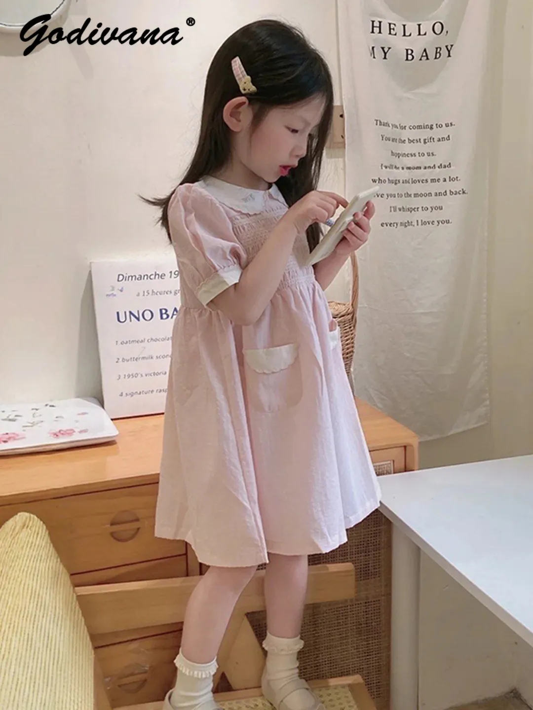 Baby Girls High End Heavy Smocked Dress 2026 Summer New Sweet and Fashion Embroidery Peter Pan Collar Puff Sleeve Princess Dress