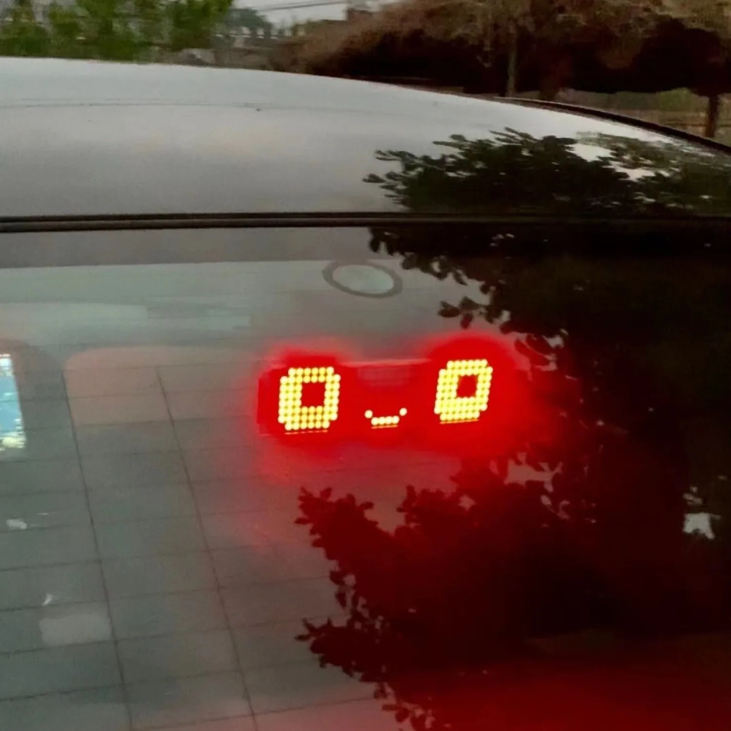 2024 LED car expression lights can be installed on the front and rear windshields