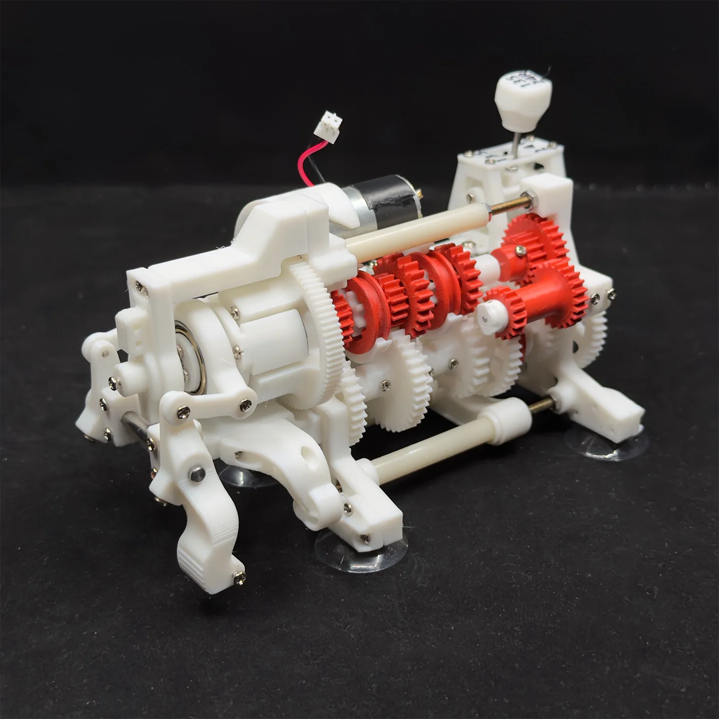 

Динамическая модель 5-ступенчатой механической коробки передач для автомобиля с переключателем заднего хода, 3D-модель, напечатанная на 3D-принтере