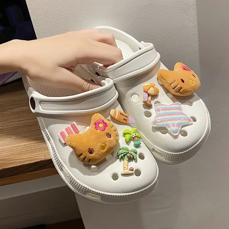 

New Hello Kitty Cute Cartoon Hole Shoe Flower Accessories Sanrio Diy Shoe Buckle Detachable Girl Decorative Gift Children's Toys