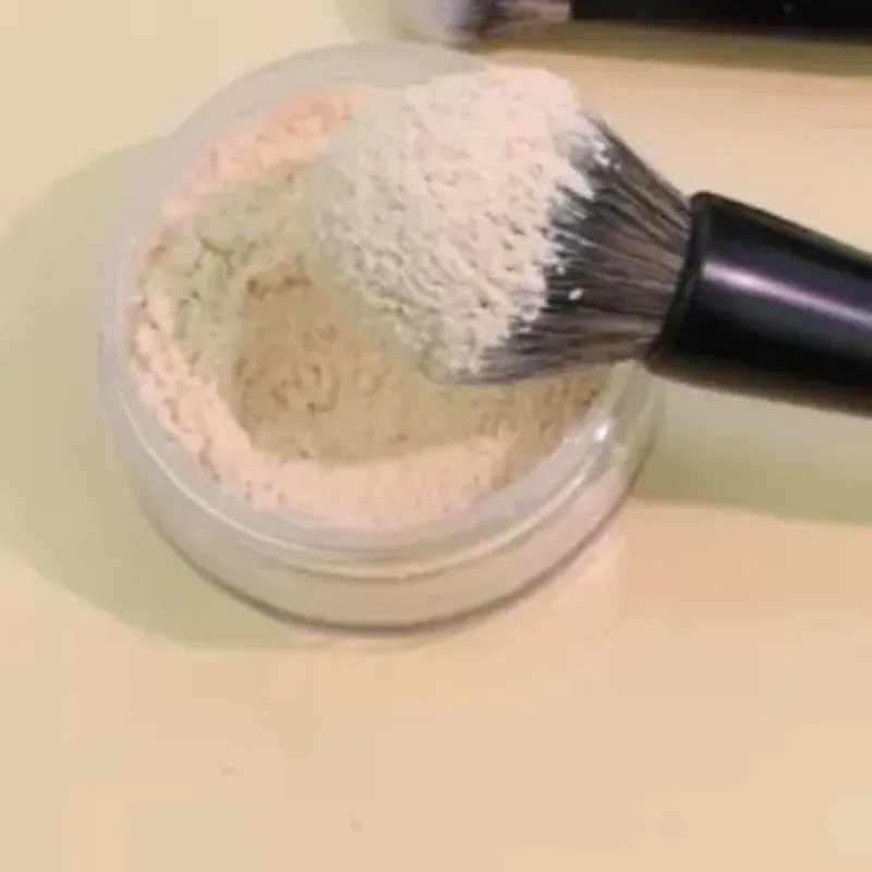 パウダー、チーク、輪郭用の両端ファンデーションフェイスブラシ、両端メイクブラシ