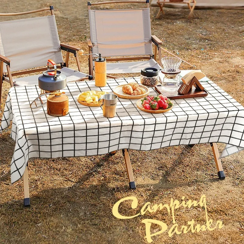 1Pc Disposable Camping Mat Outdoor Foldable Picnic Tablecloth Waterproof Moisture-proof Plaid Picnic Tablecloth Camping Supplies