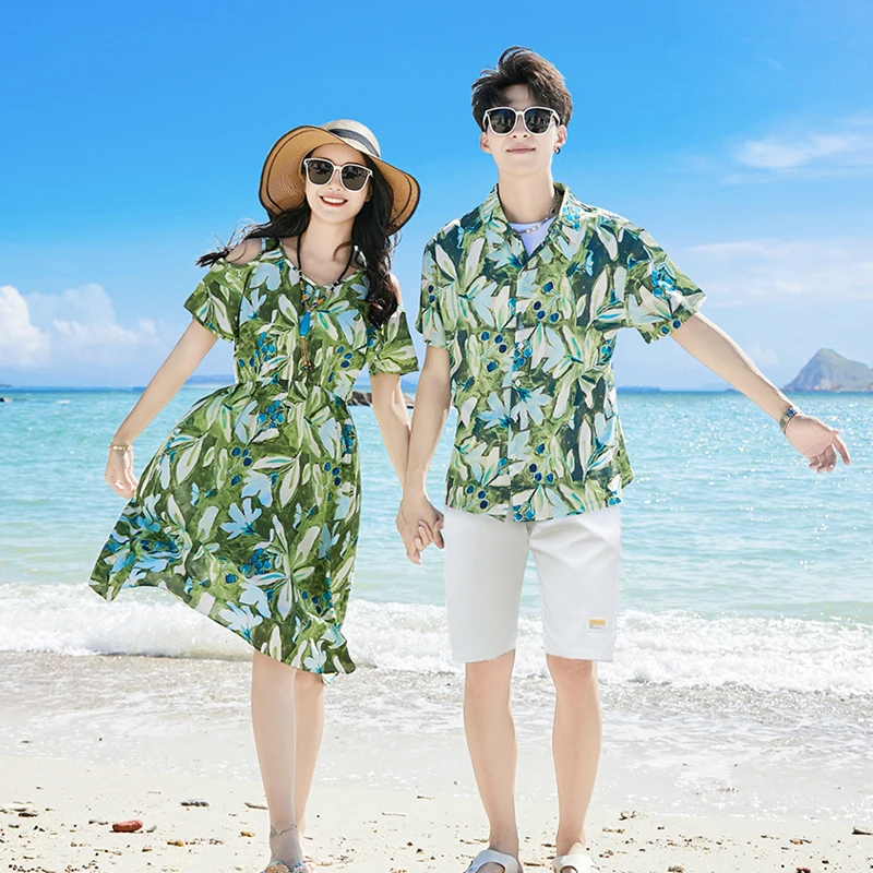 Tenues assorties pour la famille, tenues de plage d'été, robes bohèmes pour maman et fille, chemises pour papa et fils, t-shirt et short, ensemble de vêtements de vacances pour couple