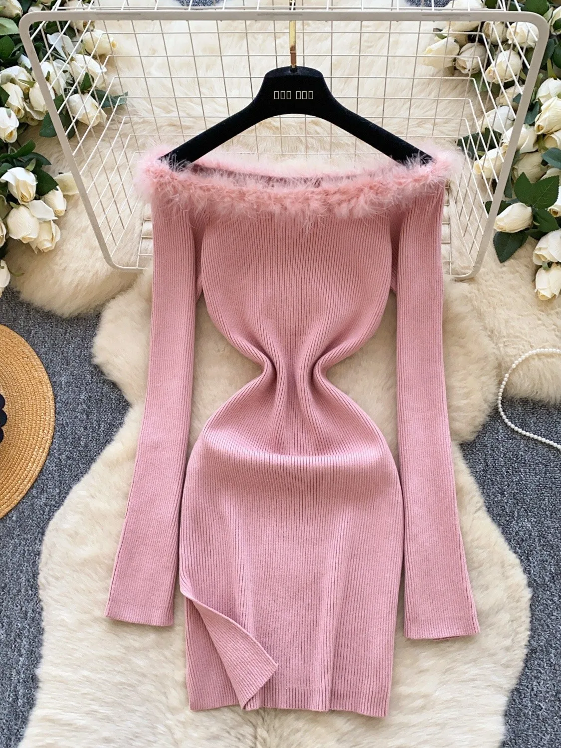 

Сексуальная трикотажная длинная юбка-свек с высокой талией, женская облегающая облегающая юбка, пушистый дизайн на одно плечо Ci Commute, подходит A-Li...