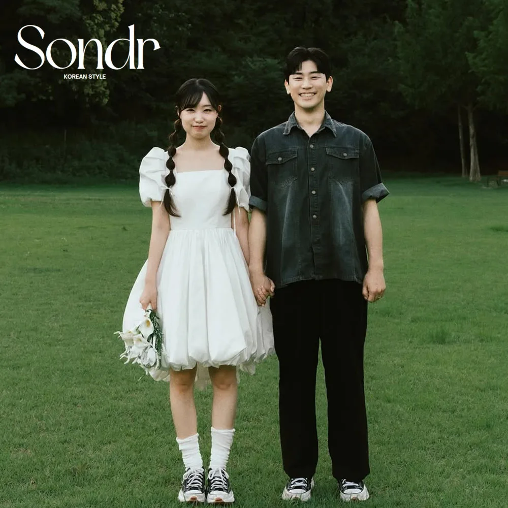 

Sondr Corset Back Mini Korean Wedding Dresses Short Sleeves Taffeta Short Bridal Party Gown Customized Outdoor Photo Shoot Dress