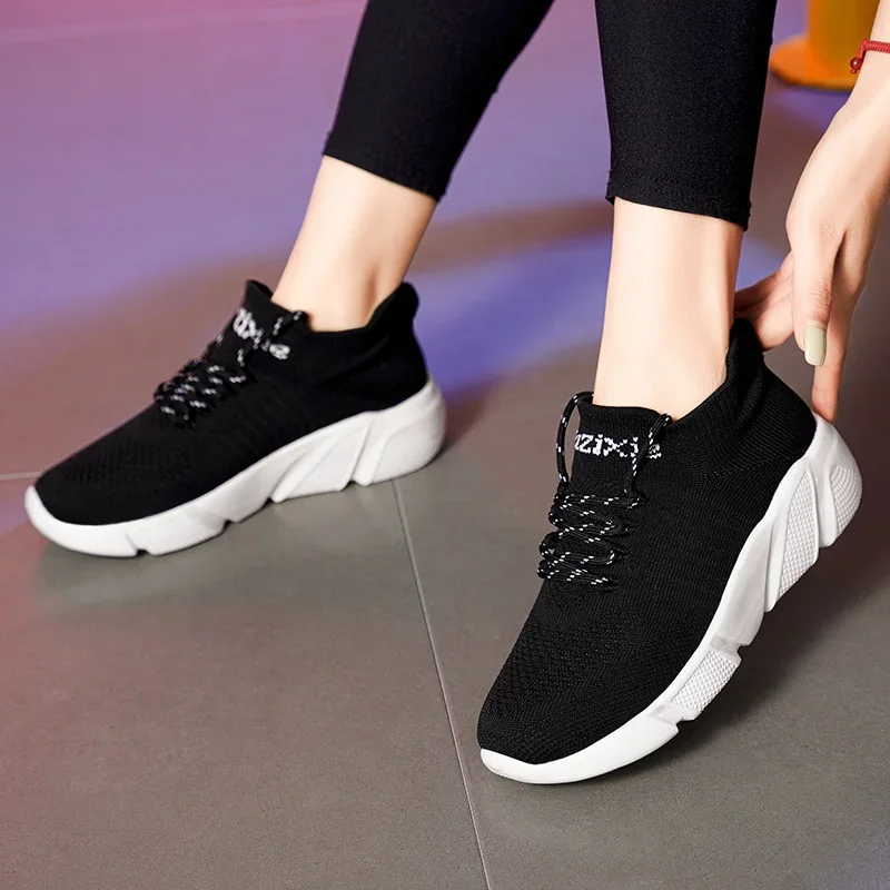 Women Sneakers Soft Soles Lady Shoes Large Sizes Women\'s Boat Shoes Designer For Top Brand Espadrilles Woman 2024 Couple Tennis