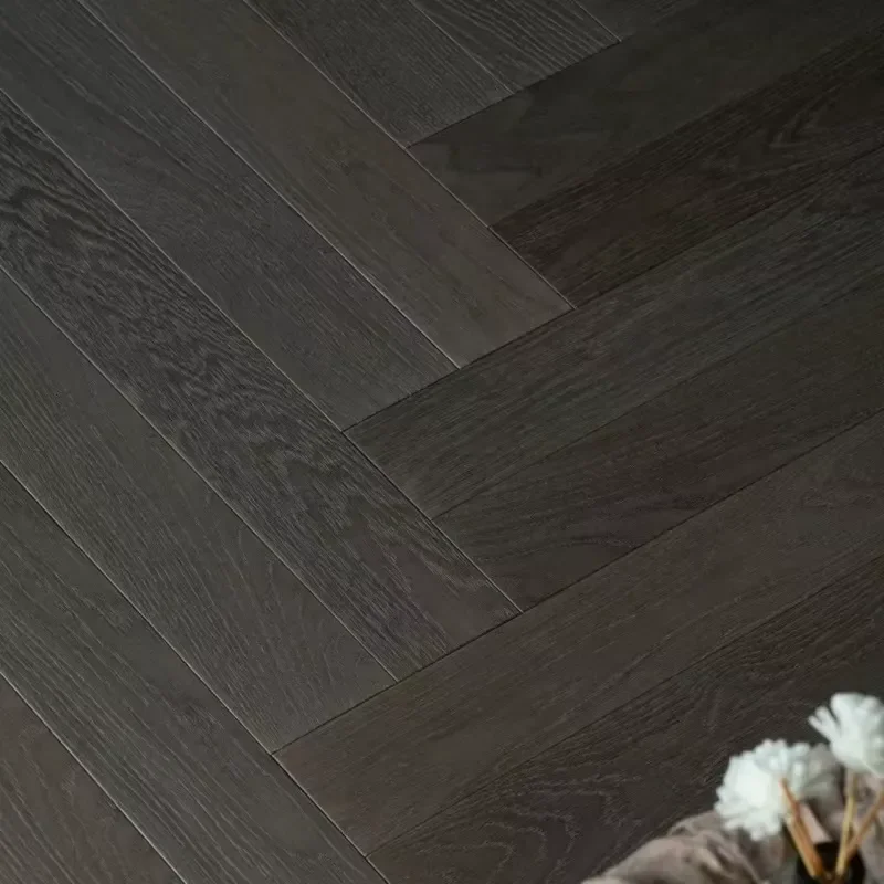 Moisture-proof Gray Brushed Canada Red Oak Herringbone Parquet Engineered Wooden Floor Art Splice Chevron Composite Wood