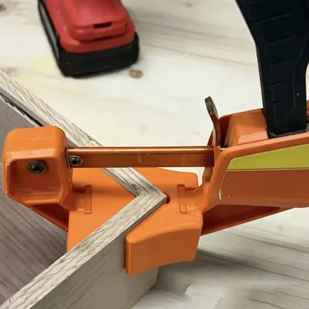 Quick Clamp Angle Adapter Engineered to Work with 2026 Series Quick Clamps, Providing Angled Grip for Woodworking And Projects