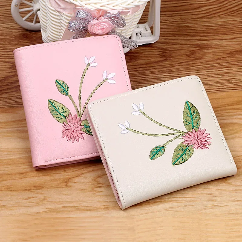 

Flower Purses Embroidery Lotus Wallet Ladies Korean Clutch Short Ethnic Style PU Wallet Student Cute Coin Purse Card Holder