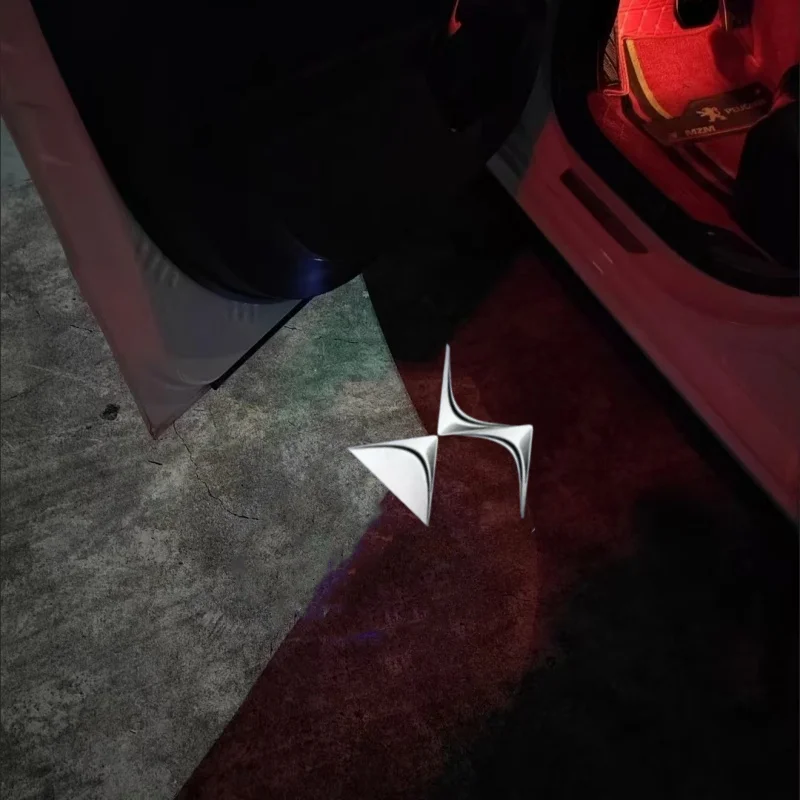 

2PCS Wireless LED Car Logo Projector Lamps Door Ghost Shadow Light Accessories For DS DS3 DS7 DS5 DS4 DS6 DS5 car led light