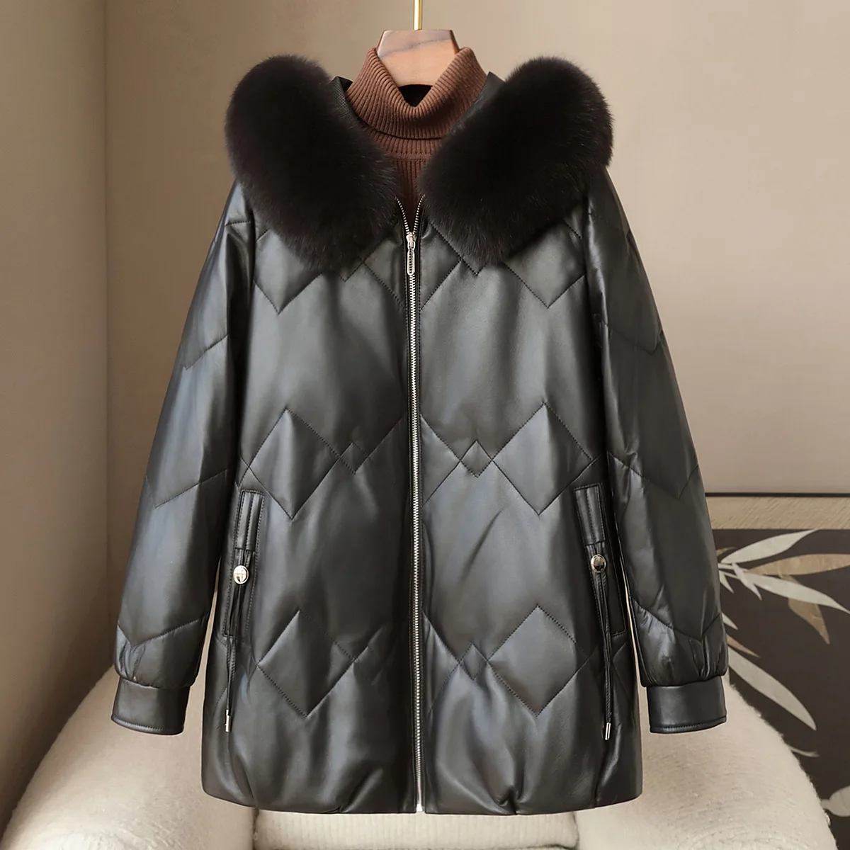 

Spring New High-Quality Genuine Leather Hooded Down Jacket with Fox Fur Collar 2025 Women's Goose Down Jacket