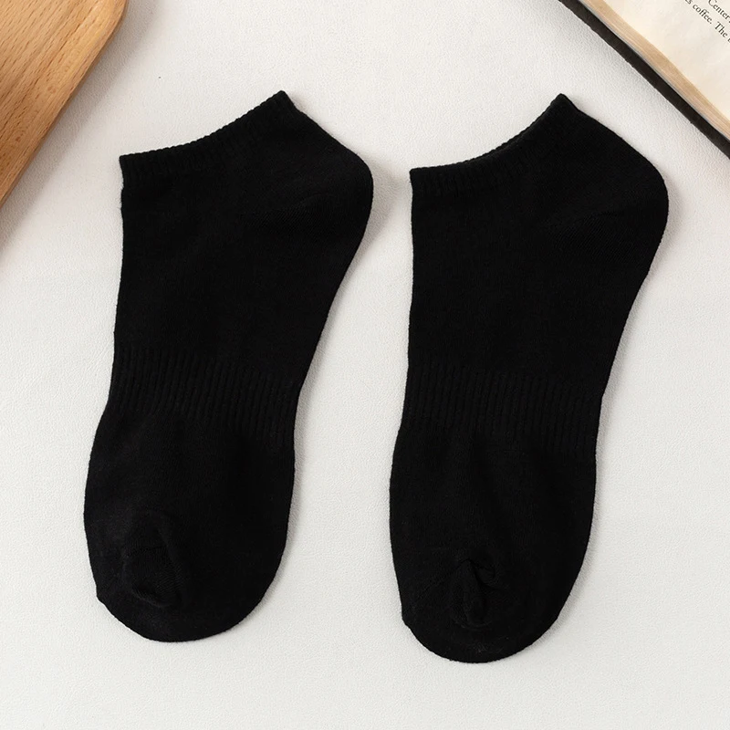 Summer New Fashion Solid Color Casual College Style Sports Socks For Women