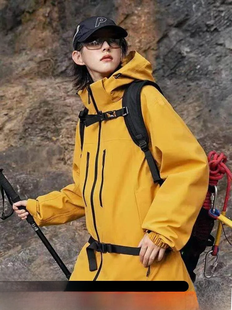 

Outdoor Softshell Jacket 3D Cut Waterproof Windproof Spring Autumn New Men Women Mountain Series Coat Casual Style Zipp...