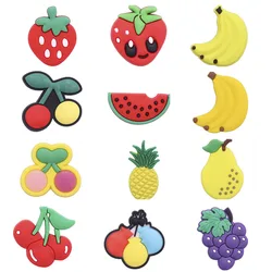 Kawaii Fruit PVC Shoe Charms para crianças, morango, banana, cereja, melancia, abacaxi, pêra, tampo de fivela, decorações adoráveis, 1pc