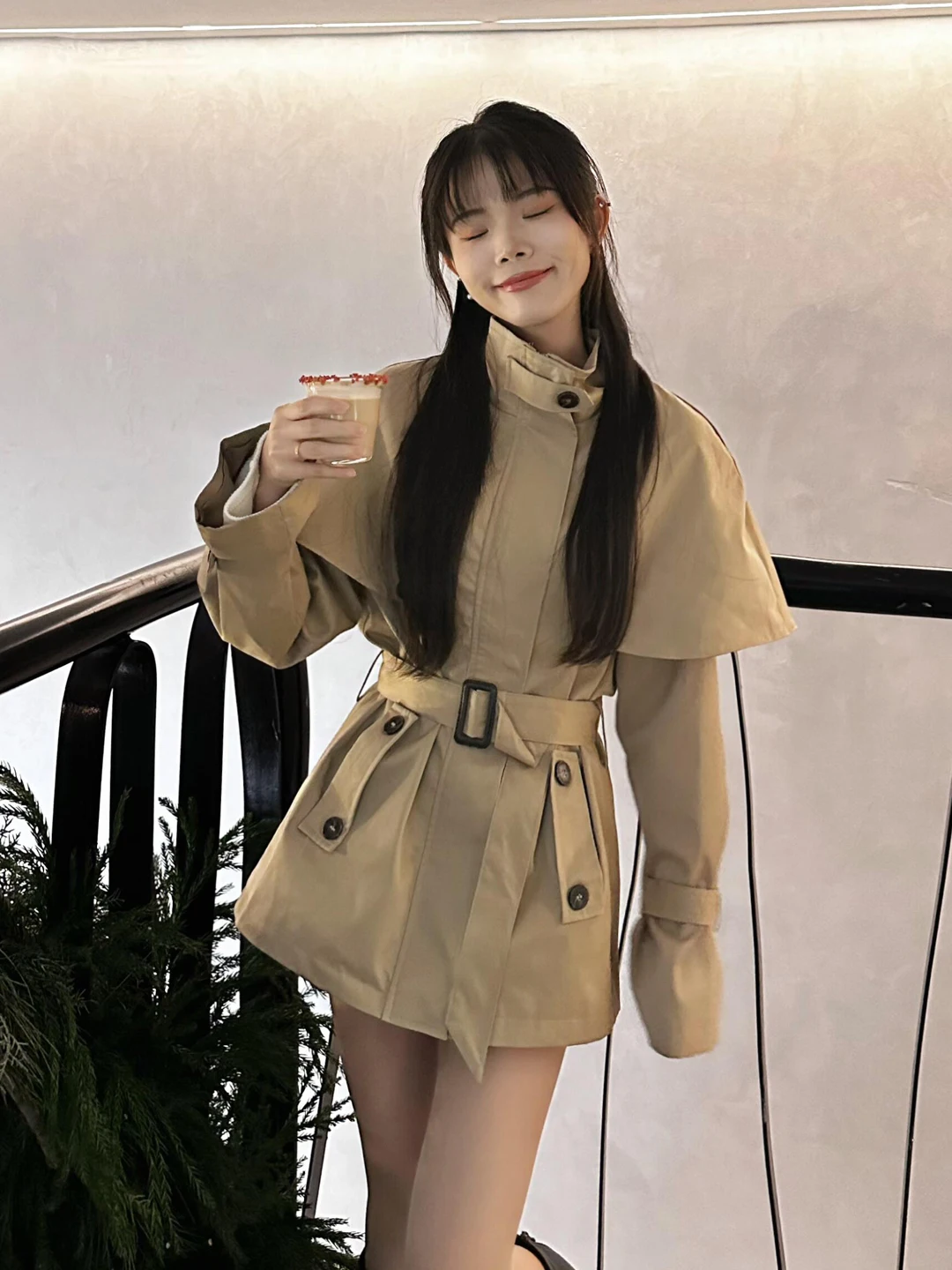 

British Style Stand Collar Coat Windbreaker Women's Mid-Length Waist-Cinching Belted Design Kaki Color Outerwear Spring New