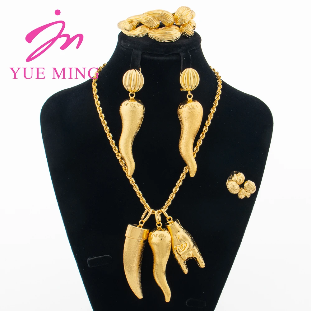 

Gold Plated Chilli Jewelry Sets for Women Fashion Pepper Earrings Copper Necklace Personality Charm Bracelet Ring Feast Jewelry