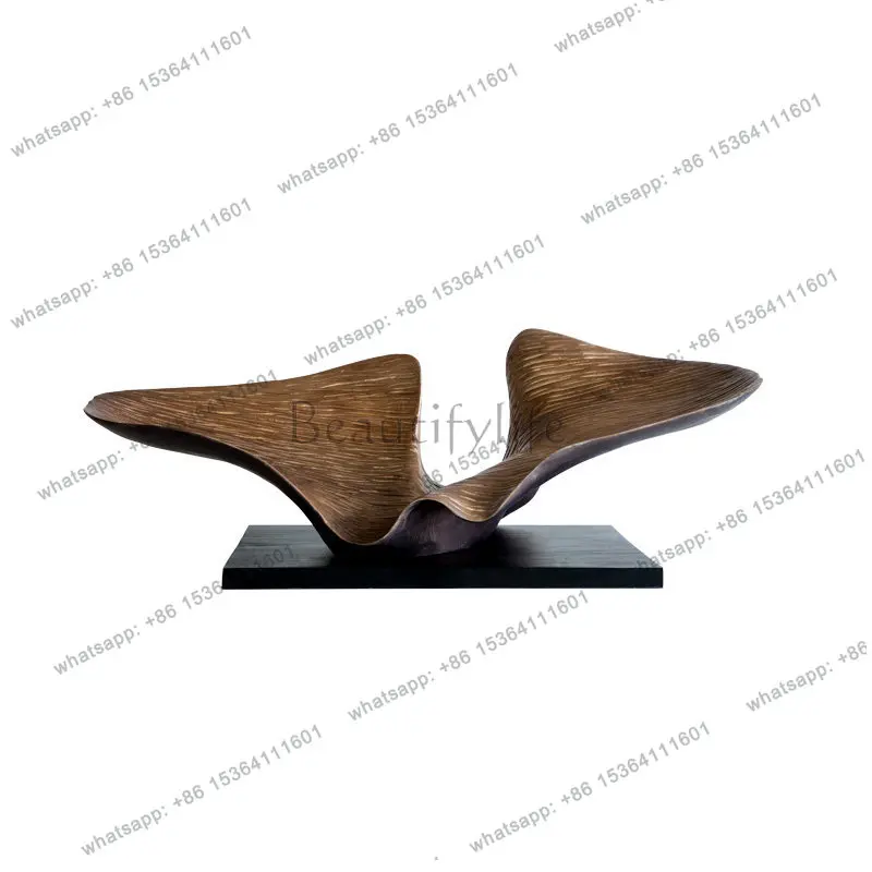 Creative abstract wood carving ornaments Hotel model room entrance decoration