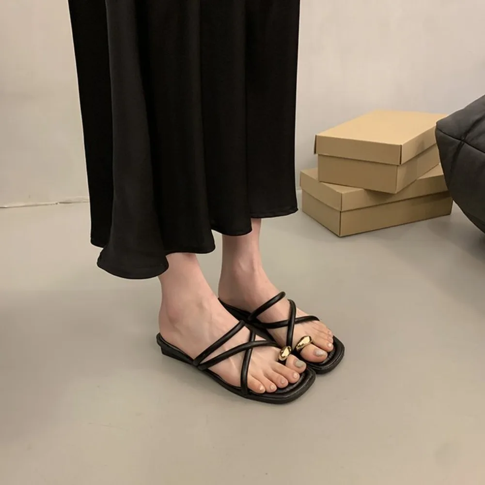 Stylische Damen-Sandalen mit Kreuzriemen, bequeme, leichte Zehenriemen-Strandschuhe mit lässigem, einfarbigem Design für den Sommer – Detail 8