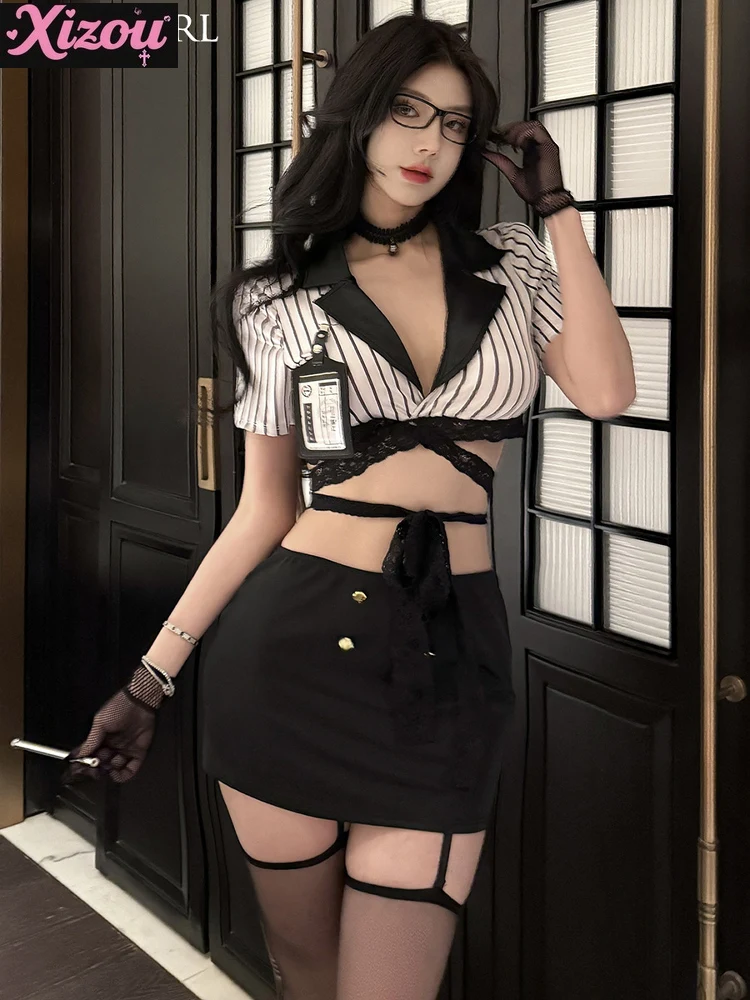 

Горячая девушка, сексуальная полосатая форма учителя с v-образным вырезом, маленькая грудь, чистые бедра, королевская сестра, потому что офис, OL, темперамент, одежда для секретаря