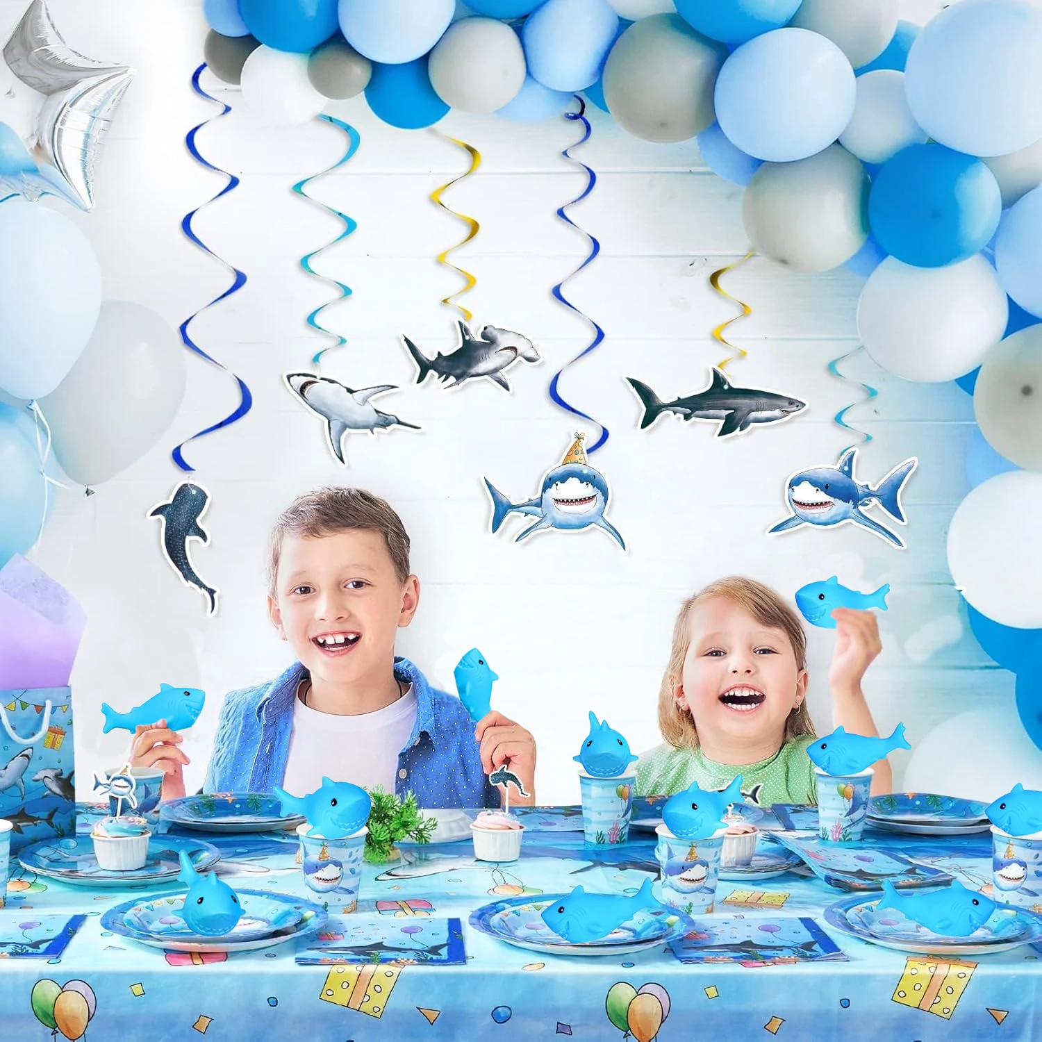 50-300Pcs Rubber Sharks for Kids Blue Shark Bath Toys Cute Floating Squeaky Mini Rubber Sharks for Shower Classroom Prizes