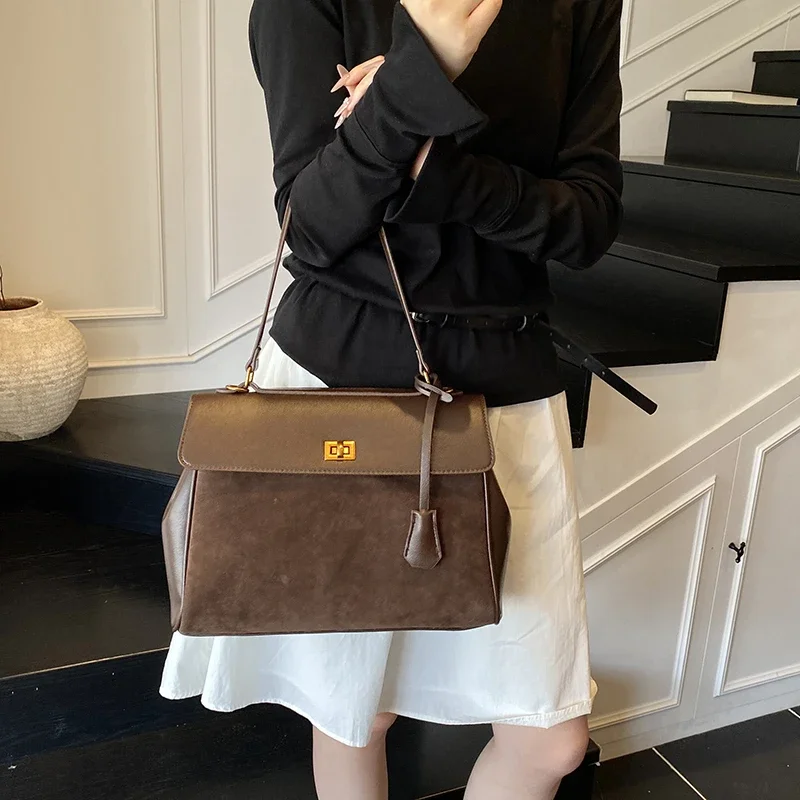 

Elegant Simple Clutch Bag Stylish Vintage Leather High-End For Women With Letter Logo And Solid Color