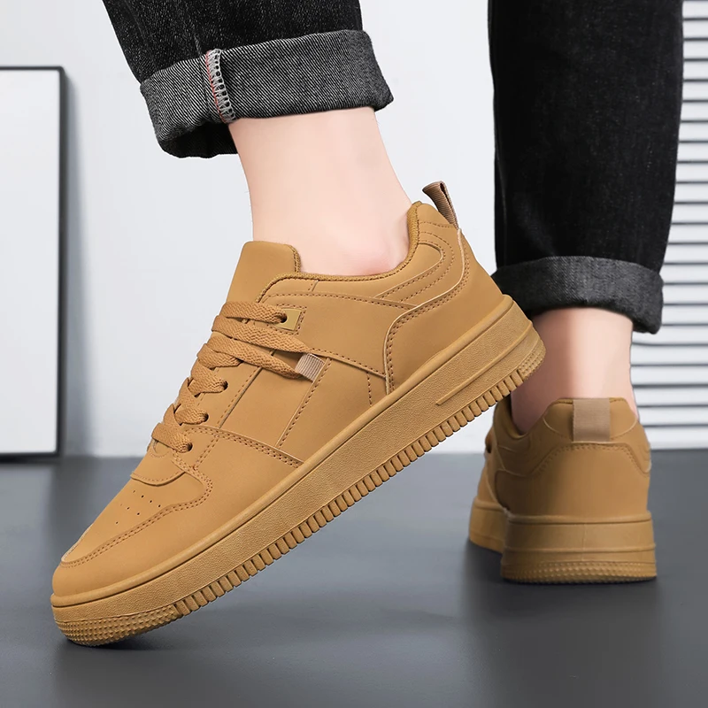 2024 scarpe basse kaki Air Force comode in tutte le stagioni scarpe Casual da uomo versatili e traspiranti Sneakers di lusso di fascia alta uomo