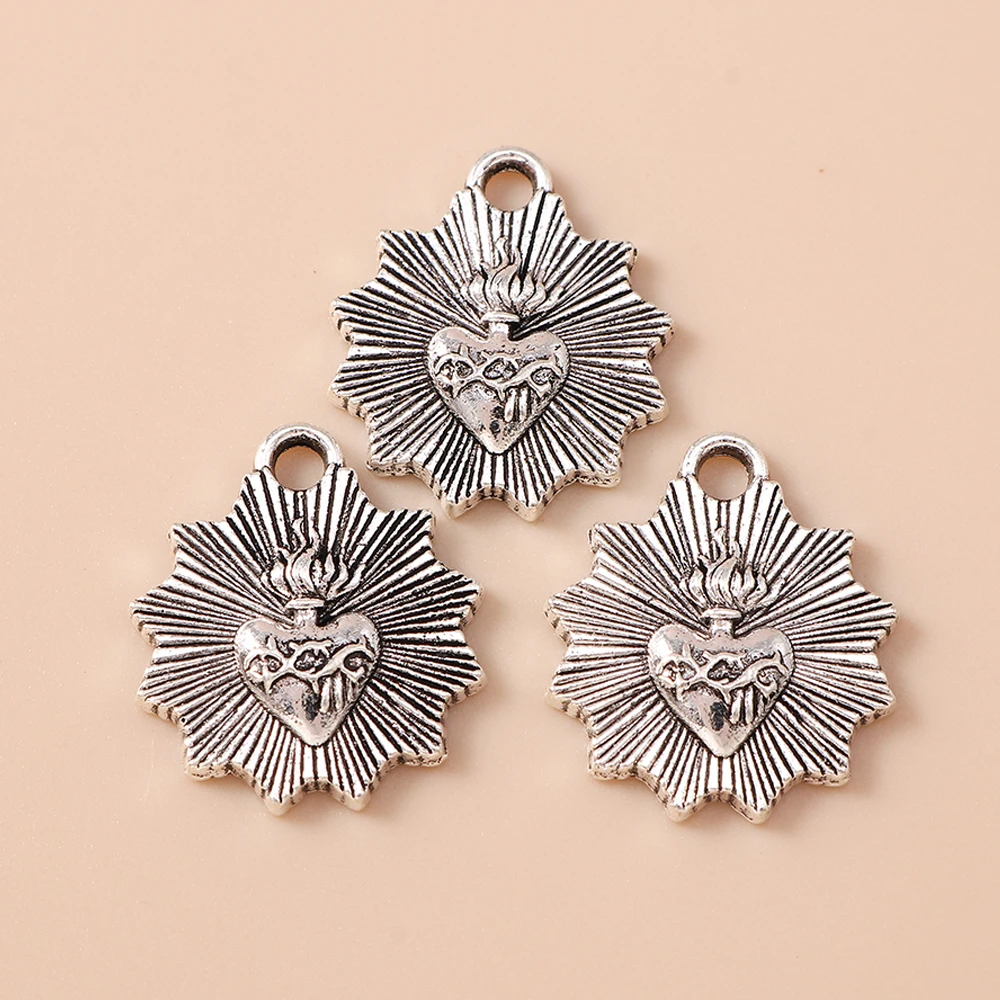 Leslie 10 Stück Vintage Flammen-Heiliges-Herz Talisman-Anhänger aus Legierung, Dornen-Heiliges-Herz-Anhänger für DIY-Schmuckherstellung – Detail 6