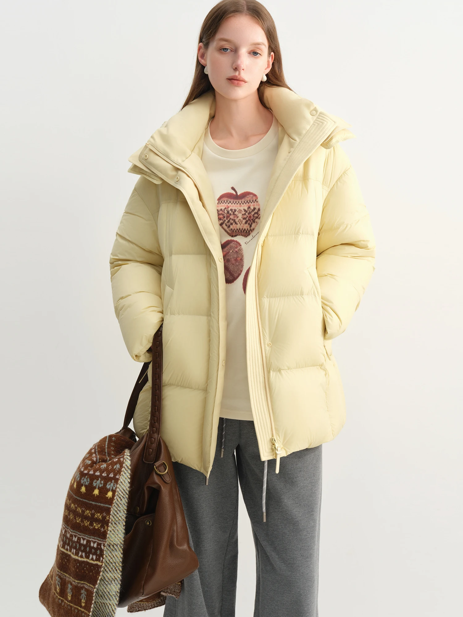 FSLE Winter 2025 Women's Oversized Puffer Jacket - Short Hooded Down Coat 90% White Duck Down Fill for Casual Comfort and Warmth
