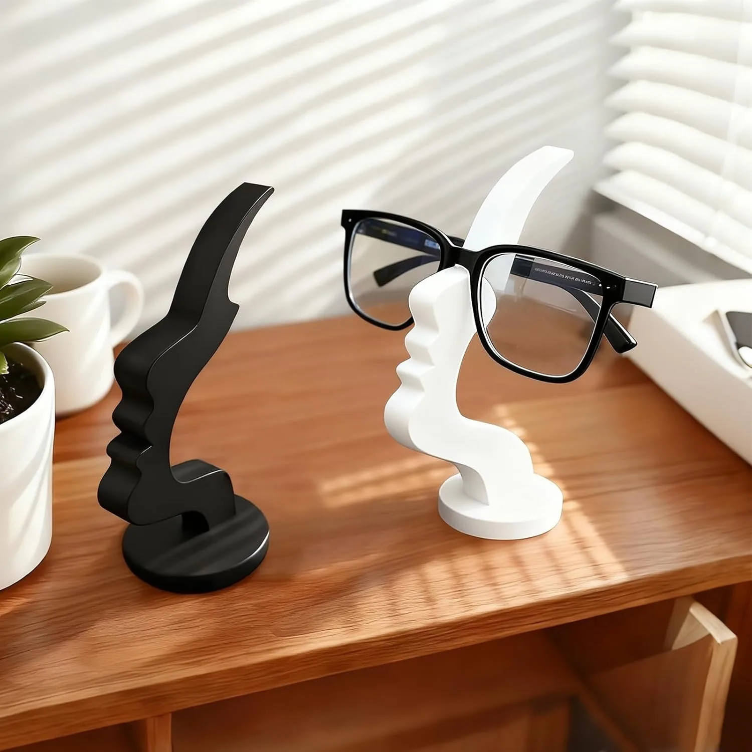 2PCS Modern Face Shaped Eyeglass Holder Stand Eyewear Display Rack Desktop Storage Organizer for Glasses Sunglasses