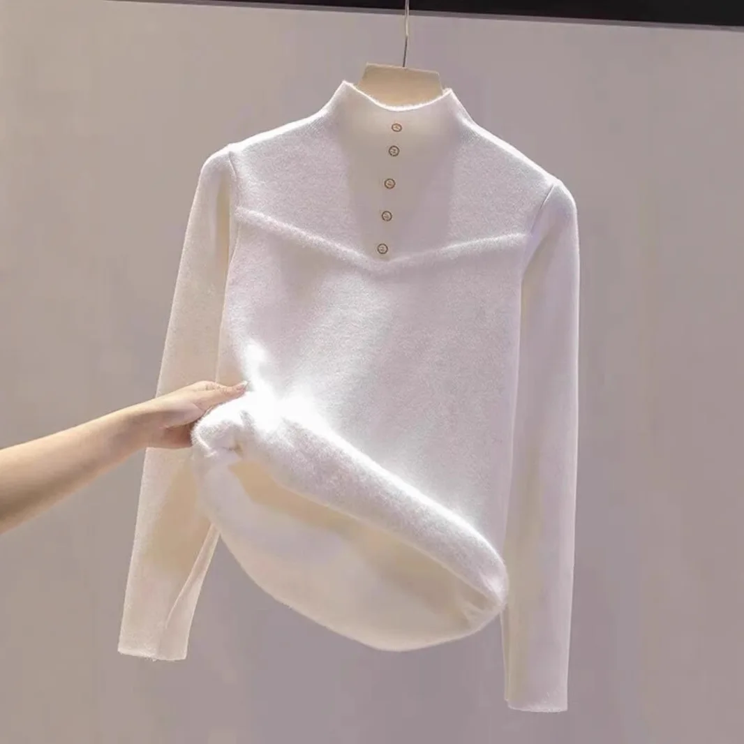 Warm & Flattering. A Snug, Figure-Flattering Fleece-Lined Sweater. Chic Winter Essential.