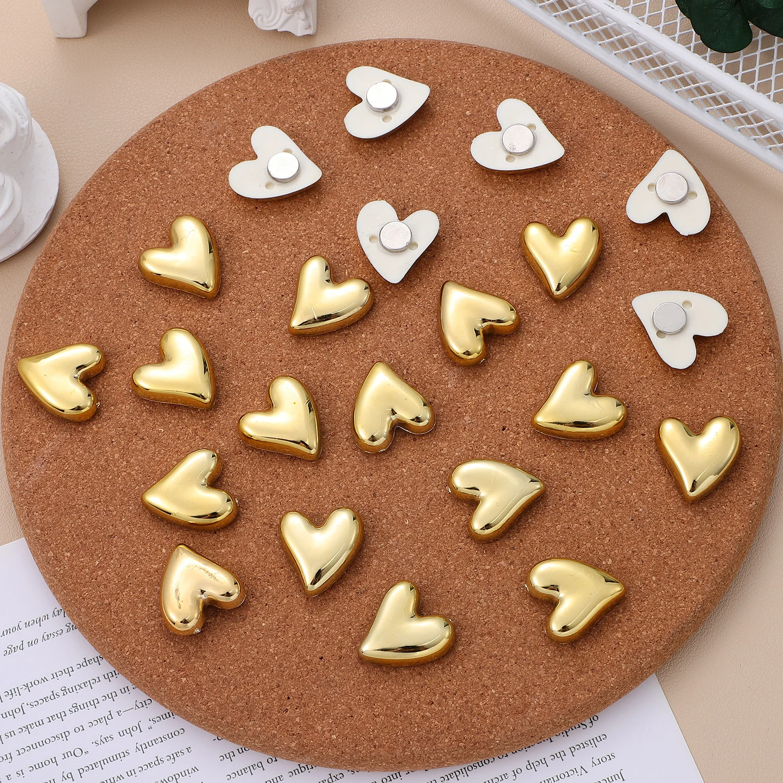 

22Pcs Decorative Fridge Magnets Heart Style Refrigerator Magnets for Pictures Magnetic Surface Locker Cabinet Whiteboard Use