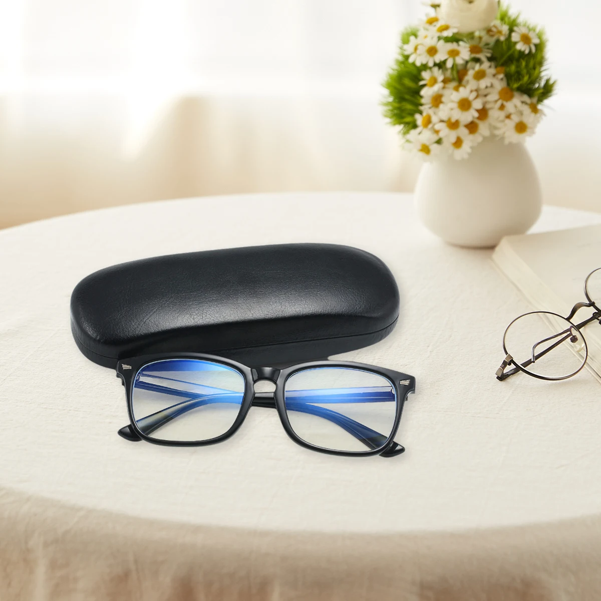 

Black Hot Leather Glasses Case Hard Frame Waterproof Eyeglass Case Cover Portable Reading Glasses Box Solid Spectacle Cases